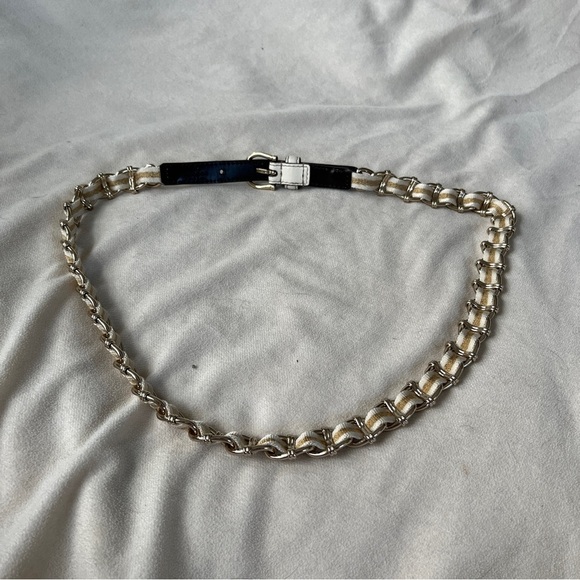 Vintage Gucci White Leather and Gold Chain Belt 1980’s - Picture 4 of 8